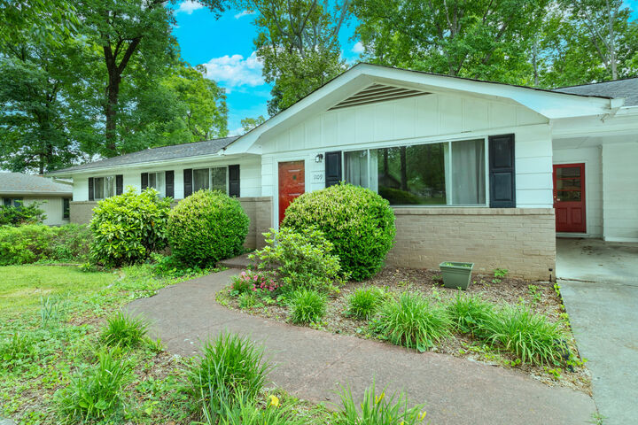Property Photo:  1109 Peerless Drive NW  TN 37312 