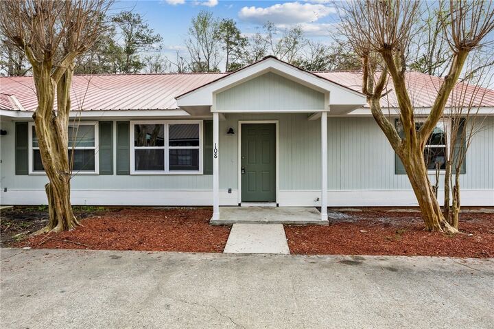 Property Photo:  108 Clarks Bluff Road  GA 31548 