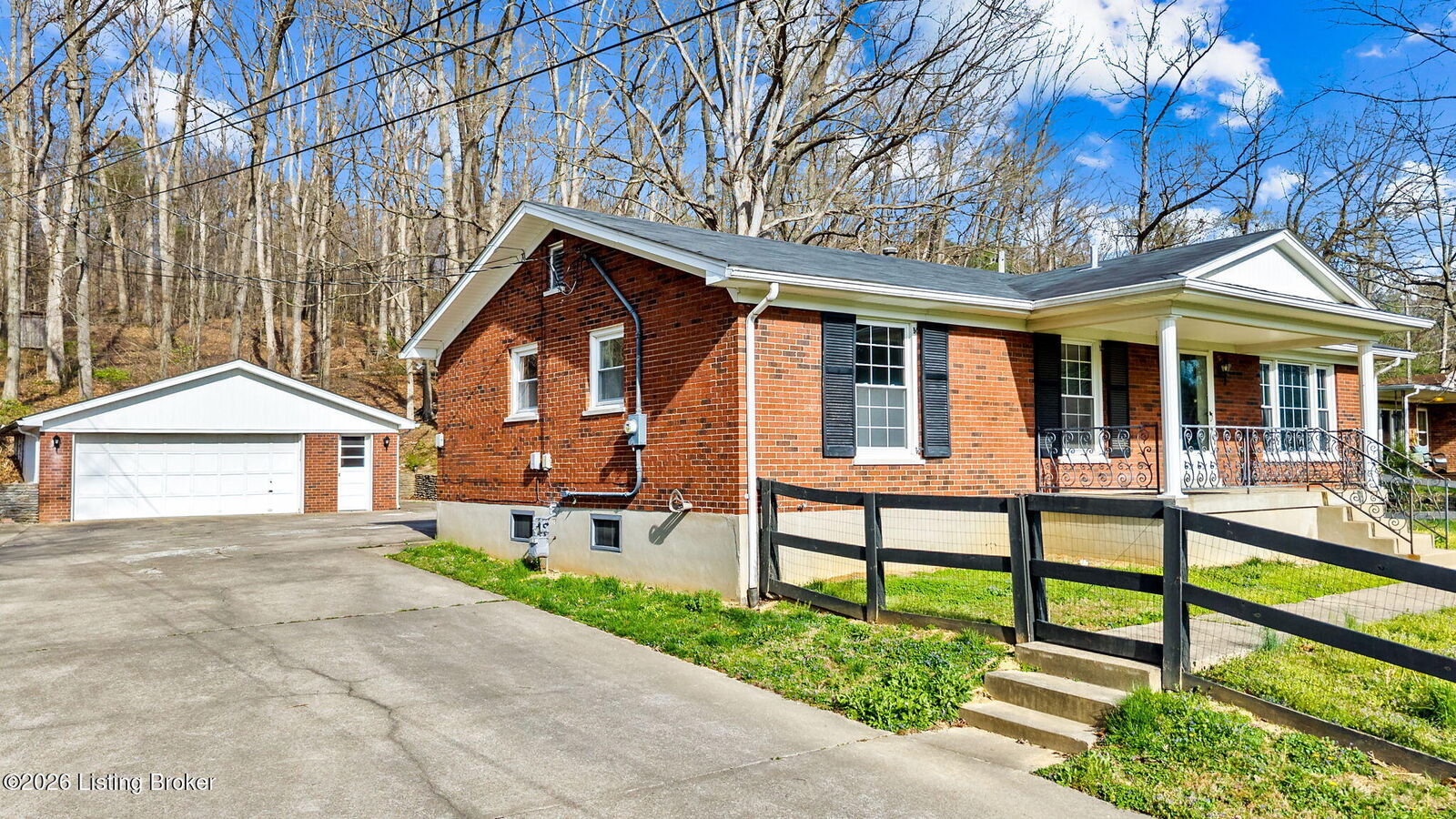 Property Photo:  8199 Arnoldtown Rd  KY 40214 