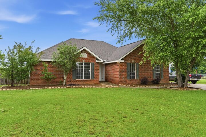 Property Photo: 22 Harper Pl MS 39465