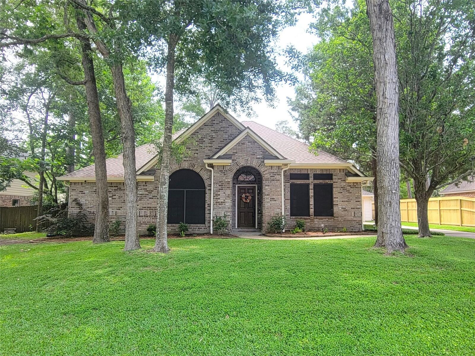 Property Photo:  758 Forest Lane Drive  TX 77302 