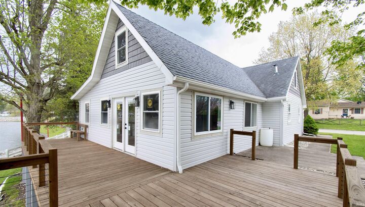 Property Photo:  109 Park Drive  IN 46784 