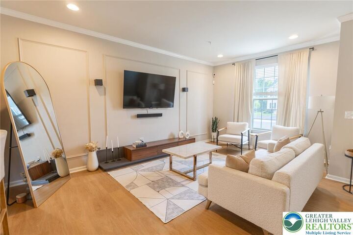 Property Photo:  1155 Westminster Drive  PA 18031 