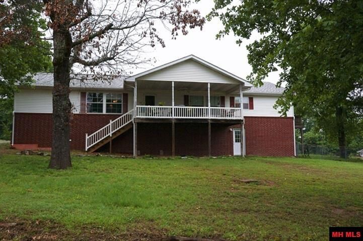 Property Photo:  175 Oak Summit Drive  AR 72653 
