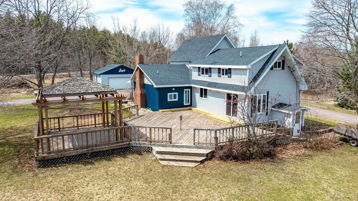Property Photo:  49908 West Street  MI 49930 