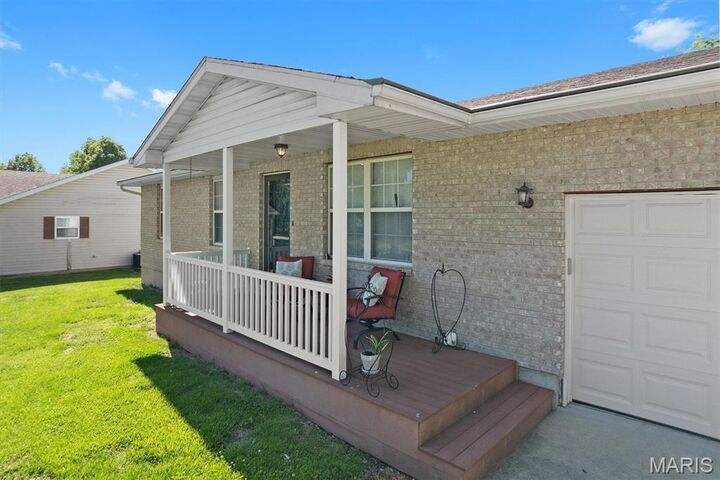 Property Photo:  1231 Bahamas Drive  IL 62025 