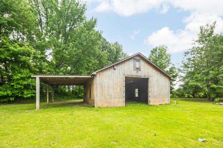 Property Photo:  1095 Culbreath Rd  TN 38019 