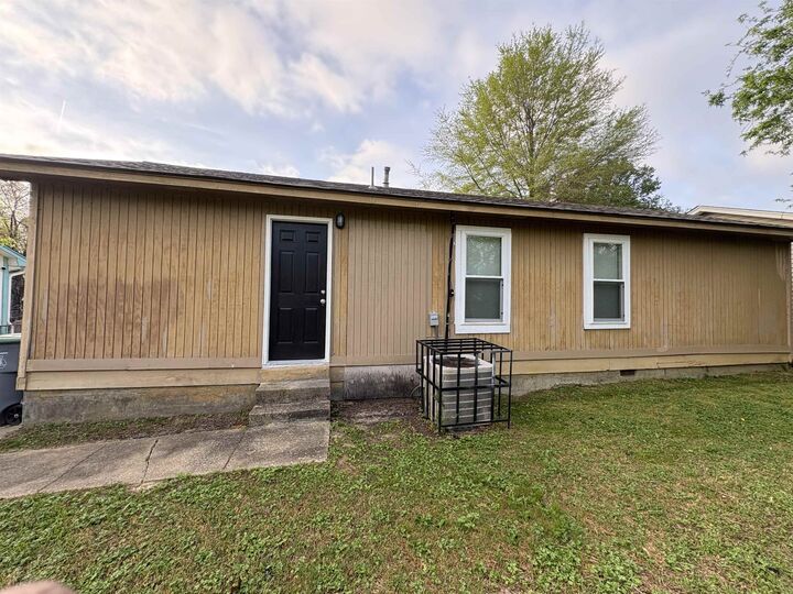 Property Photo:  3350 Bestway Dr  TN 38118 