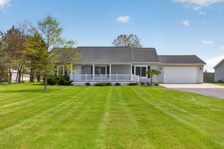 Property Photo:  2545 Wolf Lake Road  MI 49240 