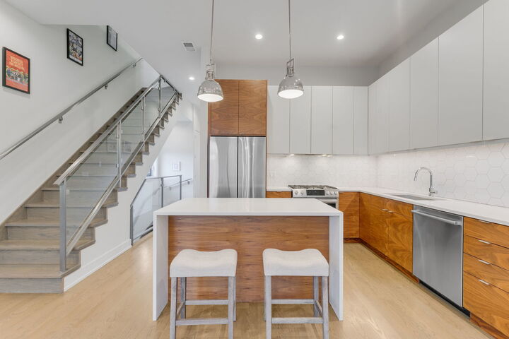 Property Photo:  1012 N Paulina Street 3  IL 60622 