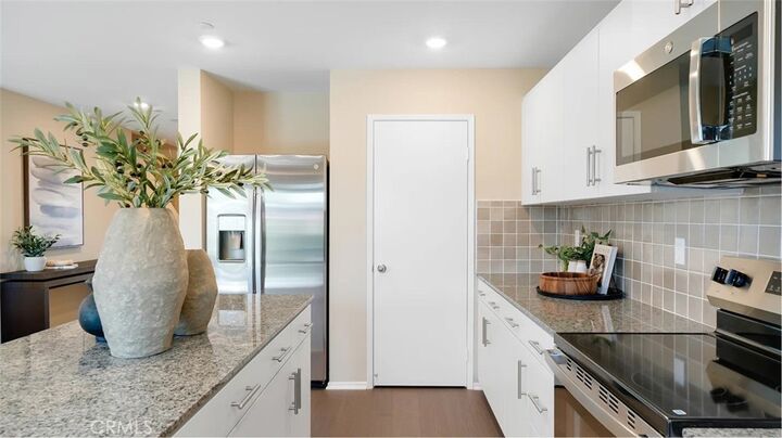 Property Photo:  1417 Noble Rein Drive  CA 92582 