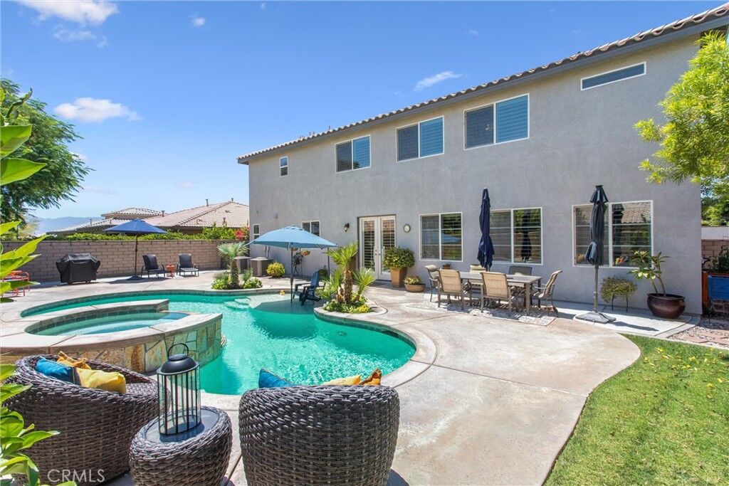 Property Photo: 41154 Rochester Court CA 92203