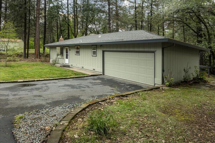 Property Photo:  3061 Glee Lane  CA 95667 