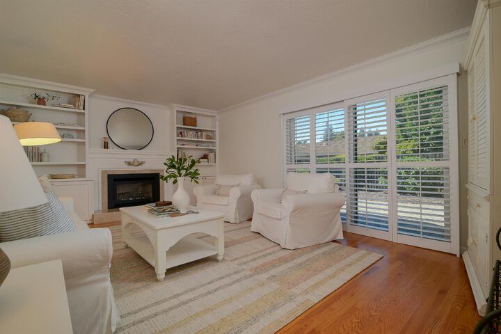Property Photo:  7110 Westmoreland Way  CA 95831 