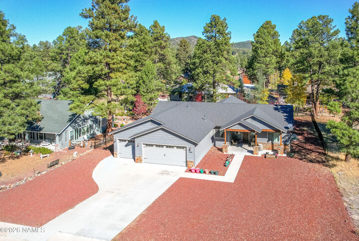 Property Photo:  2868 W Highland Meadows Drive  AZ 86046 