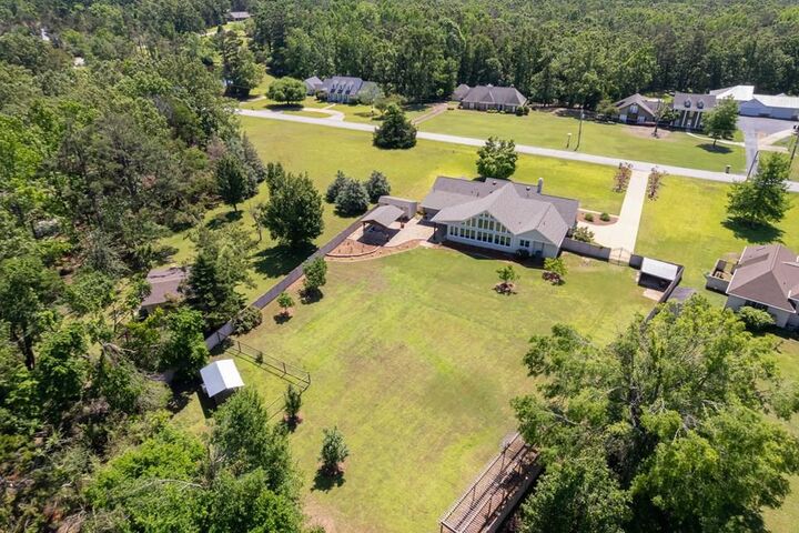 Property Photo:  108 Cedar Hill Dr  MS 38655 