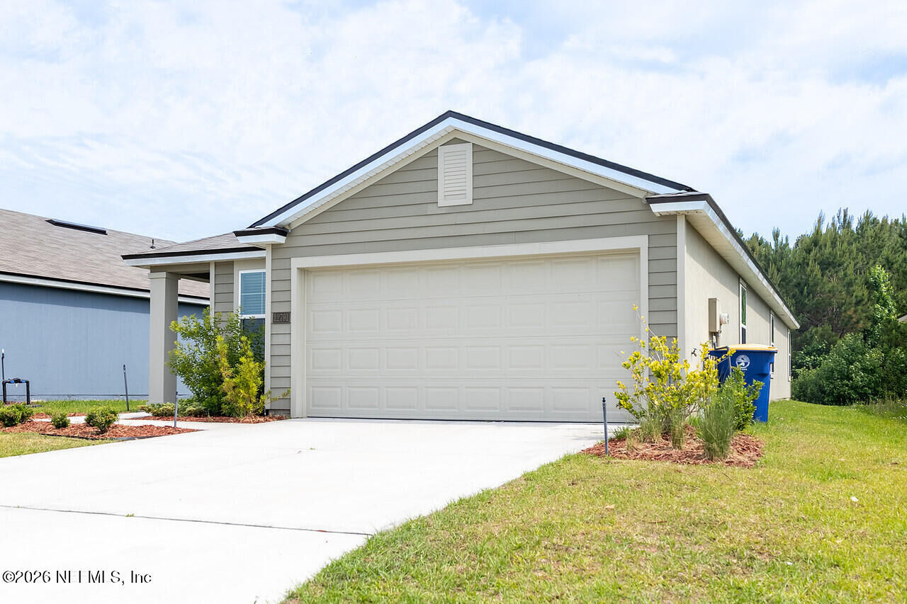 Property Photo:  12791 Cacao Tree Trail  FL 32218 