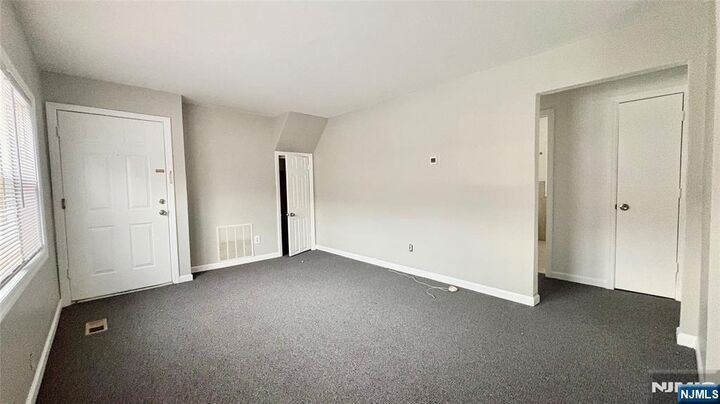 Property Photo:  295 Main Street 3  NJ 07644 