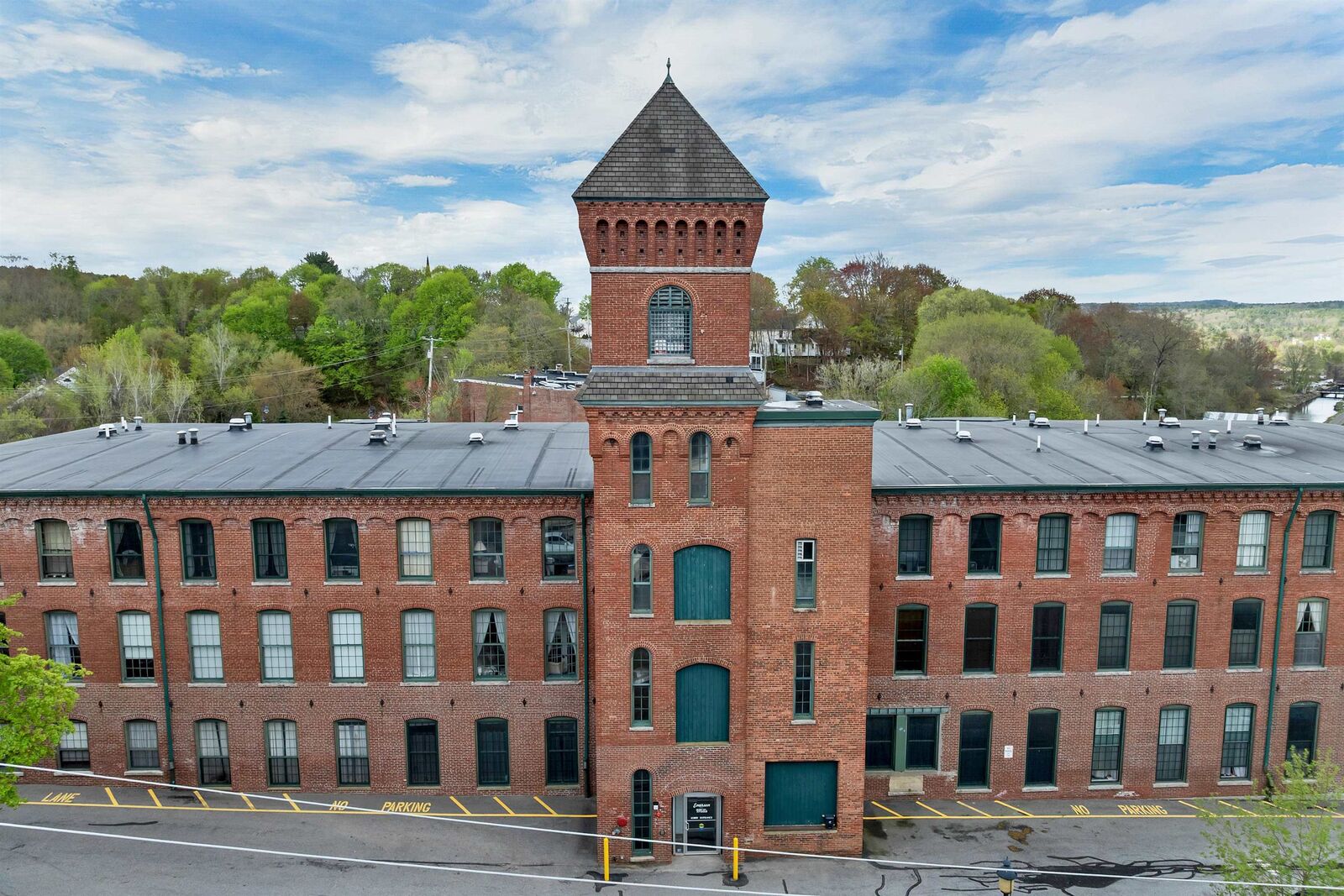 Property Photo:  100 Main Street  NH 03275 