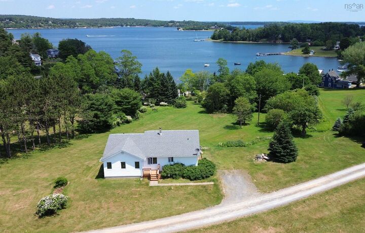 Property Photo:  37 Orchard Heights  NS B0J 2E0 