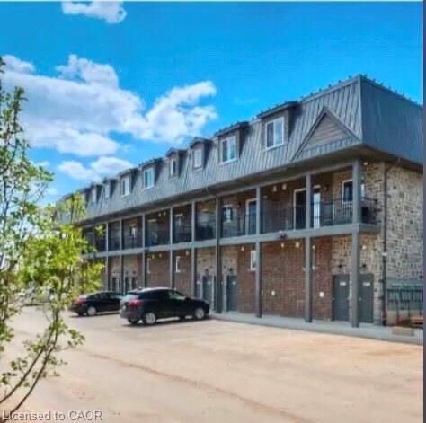 Property Photo:  58 Howe Drive 12  ON N2E 1J4 