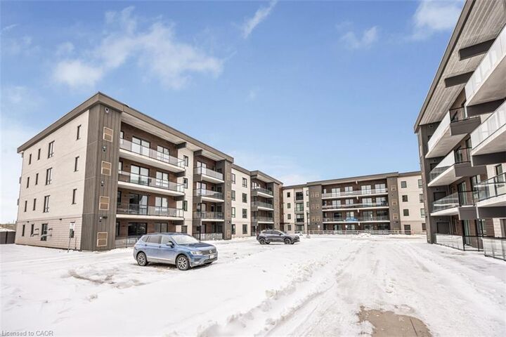 Property Photo:  7549A Kalar Road 407  ON L2H 3W6 