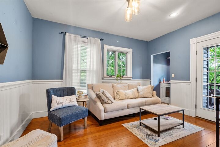 Property Photo:  301 Savin Hill Avenue 2  MA 02125 
