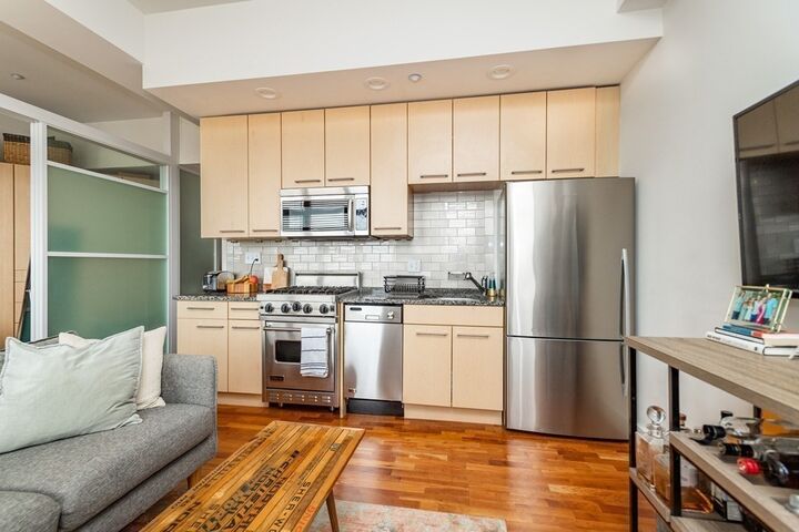 Property Photo:  35 Fay St 610  MA 02118 