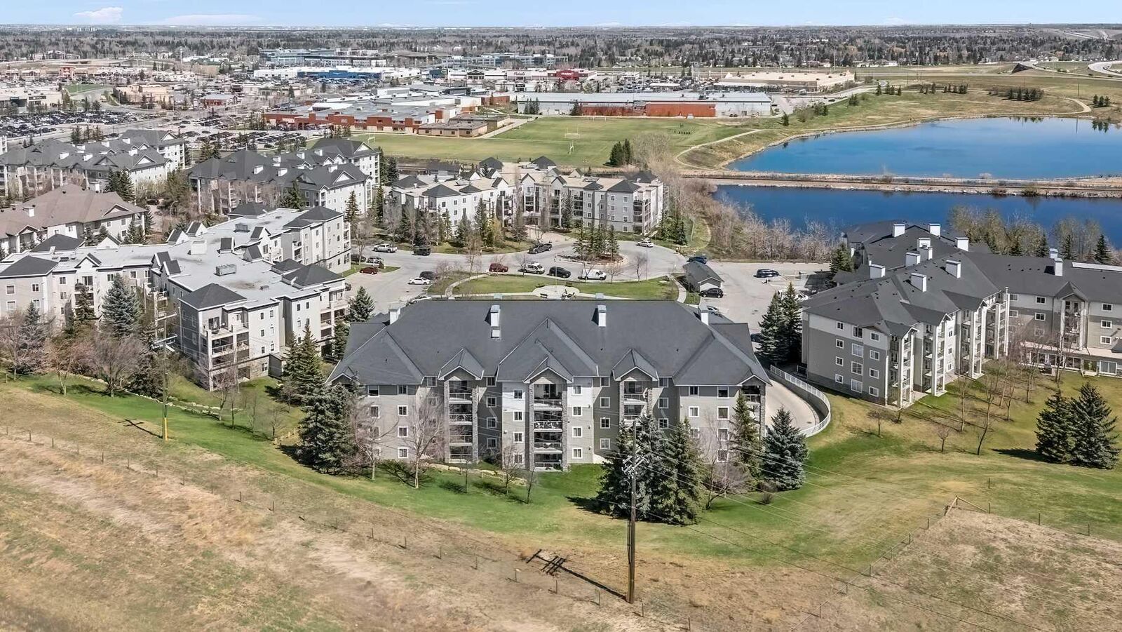 Property Photo:  5500 Somervale Court SW 5301  AB T2Y 4M1 