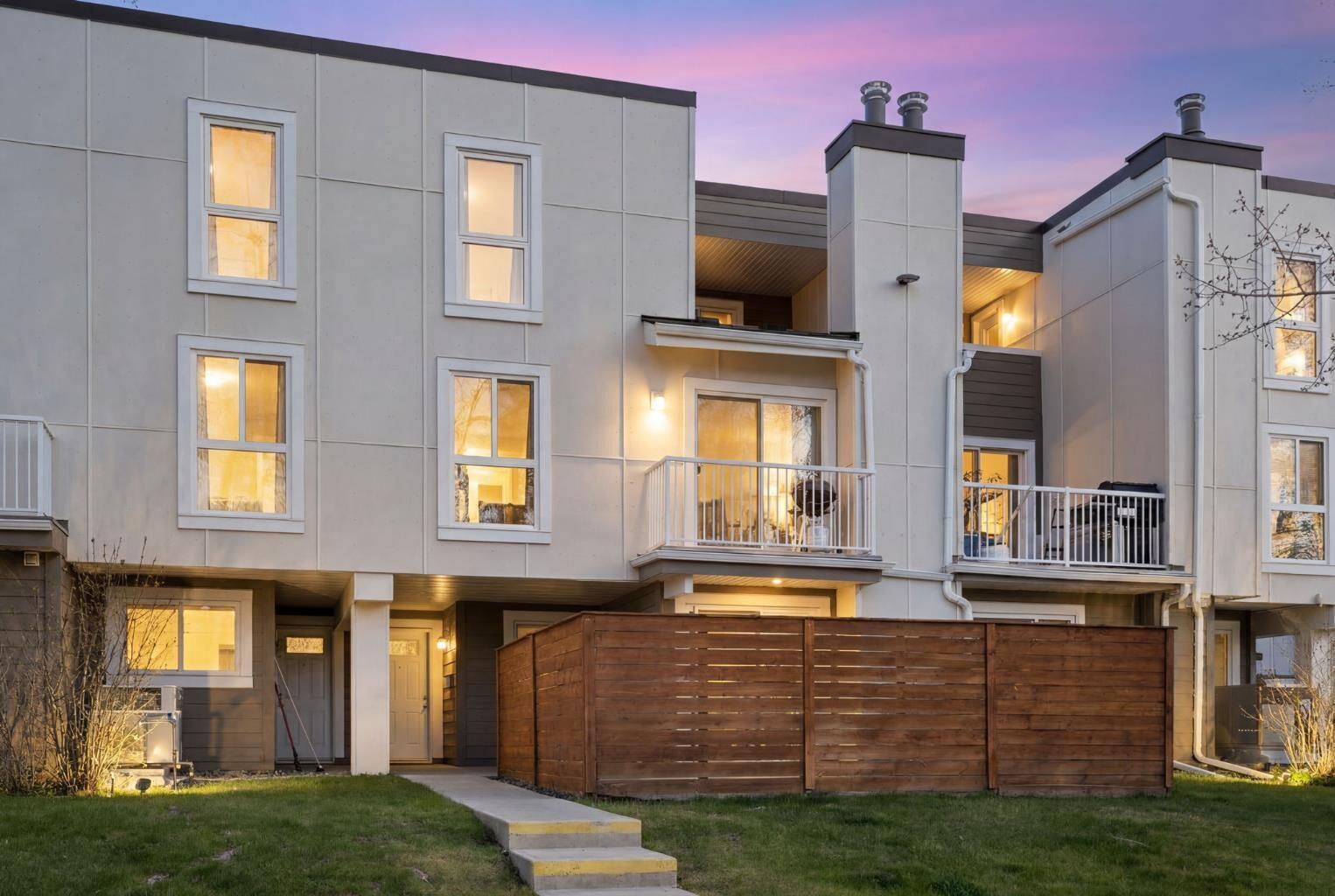 Property Photo:  13104 Elbow Drive SW 702  AB T2W 2P2 