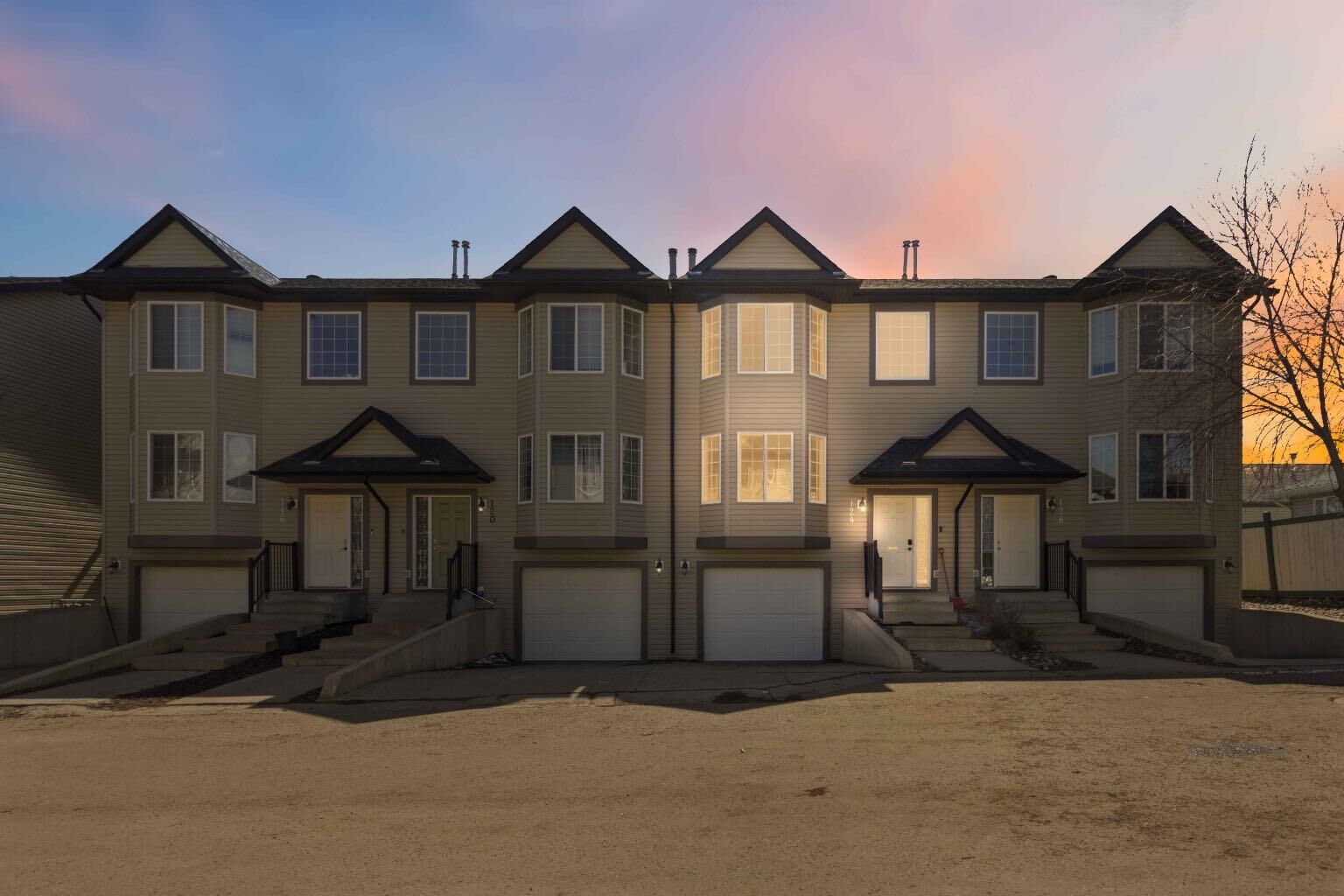 Property Photo:  124 Grizzly Bay  AB T9K 2T4 