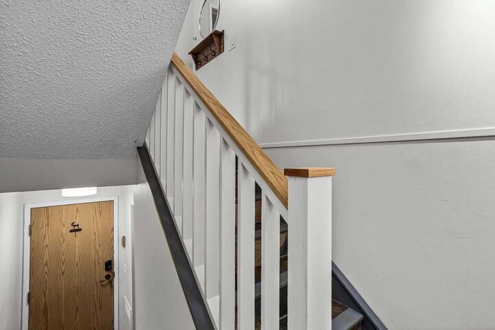 Property Photo:  1119 Railway Ave 23  AB T1W 1R4 