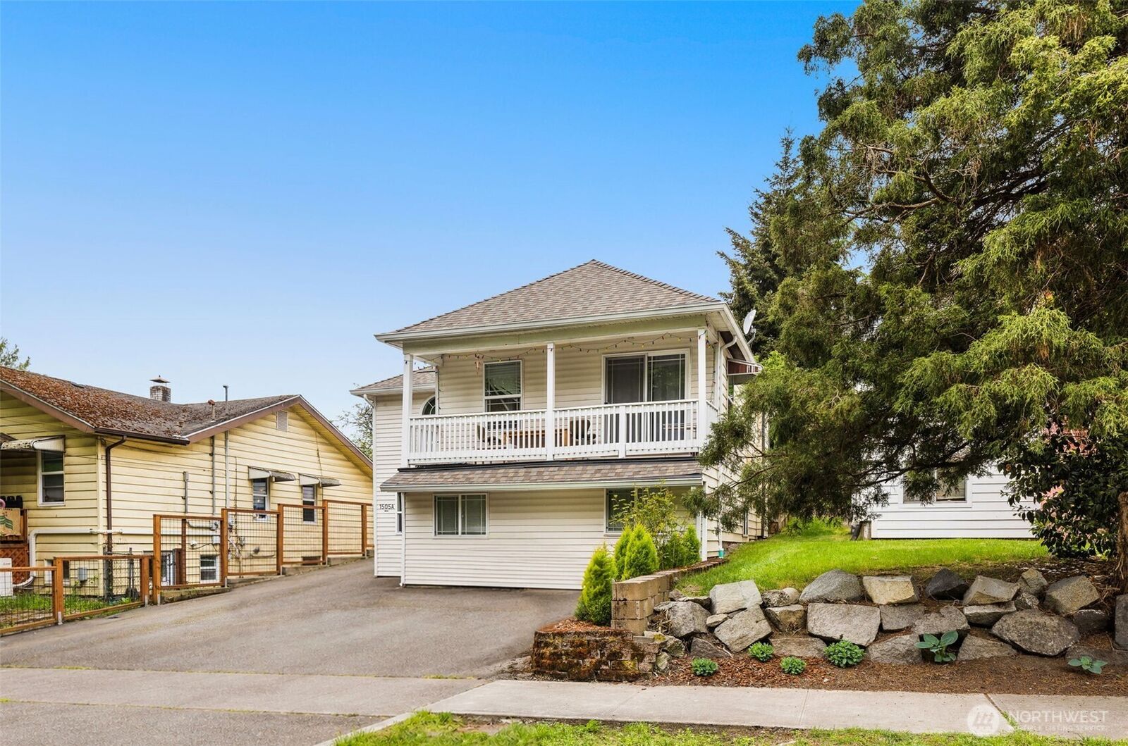Property Photo:  1505  26th Avenue S  WA 98144 
