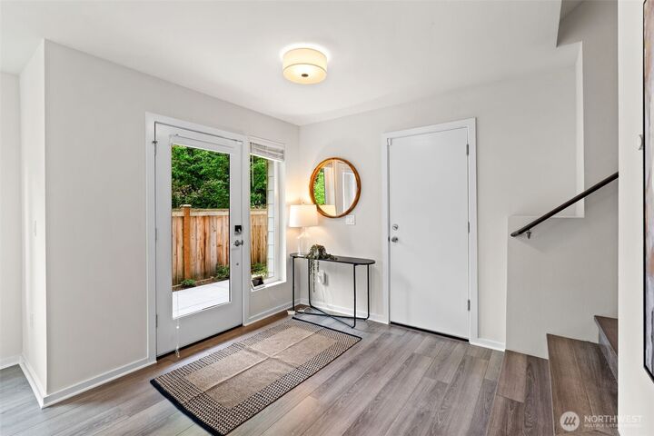 Property Photo:  13628  Manor Way C4  WA 98087 