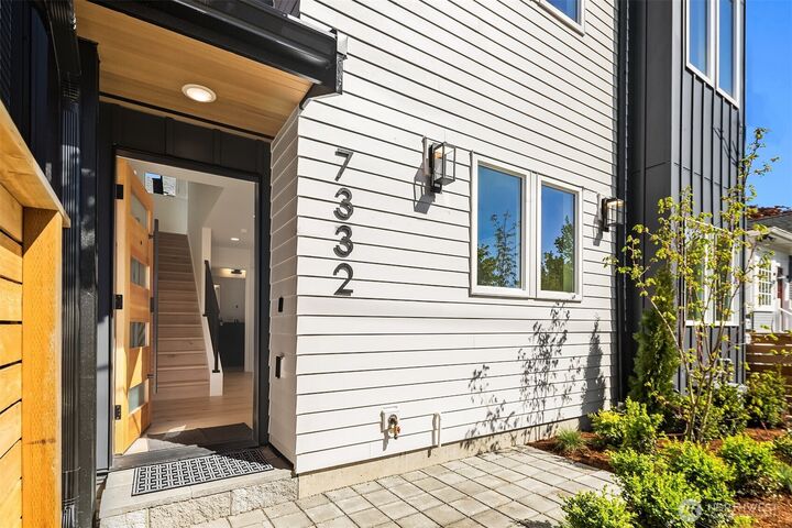 Property Photo:  7332  25th Avenue NW  WA 98117 