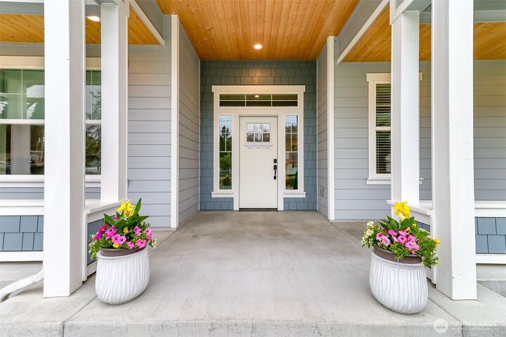 Property Photo:  161  Coal Avenue  WA 98323 
