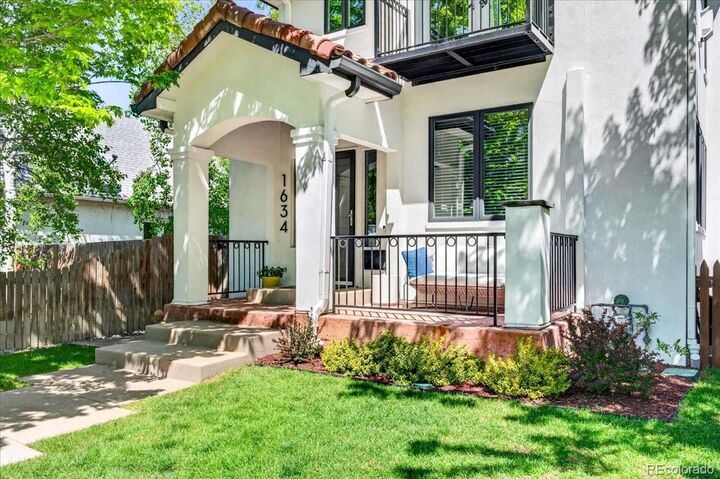 Property Photo:  1634 S Emerson Street  CO 80210 