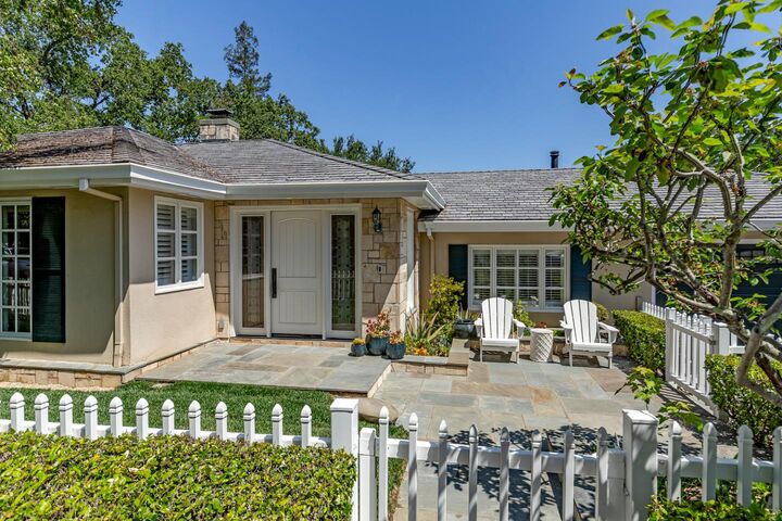 Property Photo:  103 Toyon Court  CA 94062 