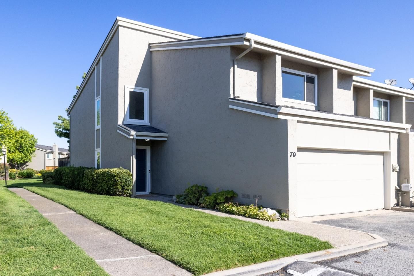 Property Photo:  345 Coleridge Drive 70  CA 93901 