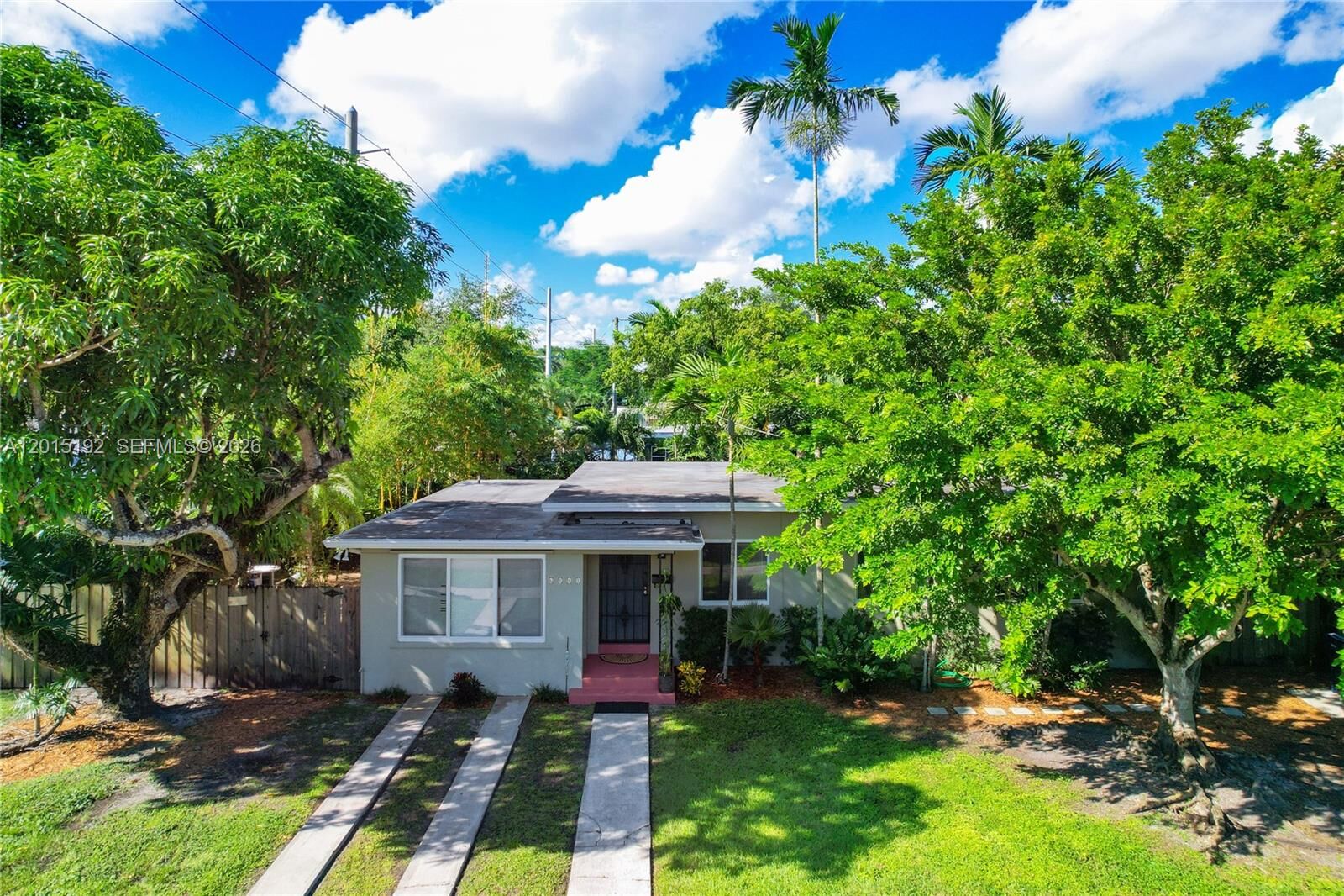 Property Photo:  6141 SW 47th St  FL 33155 