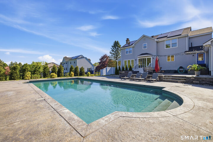 Property Photo:  50 Pheasant Way  CT 06074 