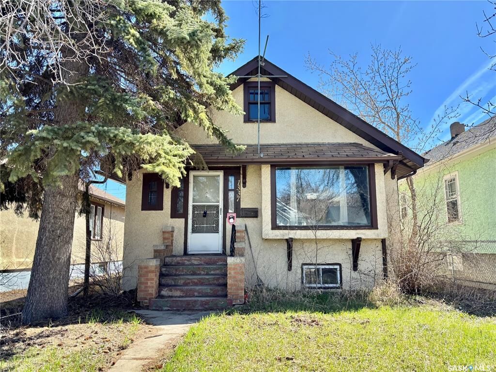 Property Photo: 1337 McTavish Street SK S4T 3W1