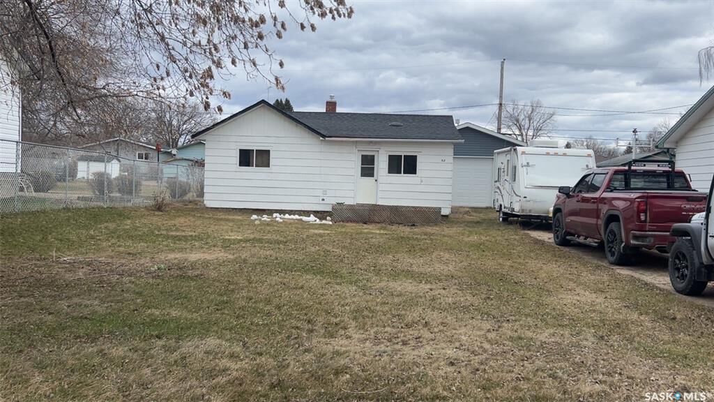 Property Photo: 58 5th Street SE SK S0A 3B0
