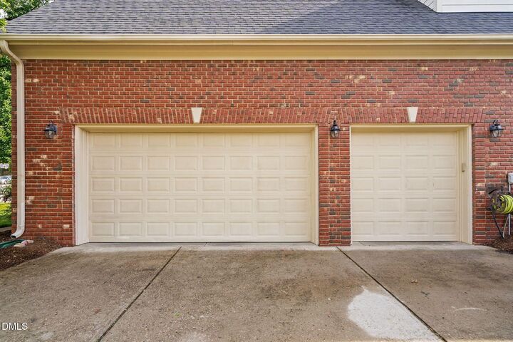 Property Photo:  801 Preston Village Way  NC 27519 