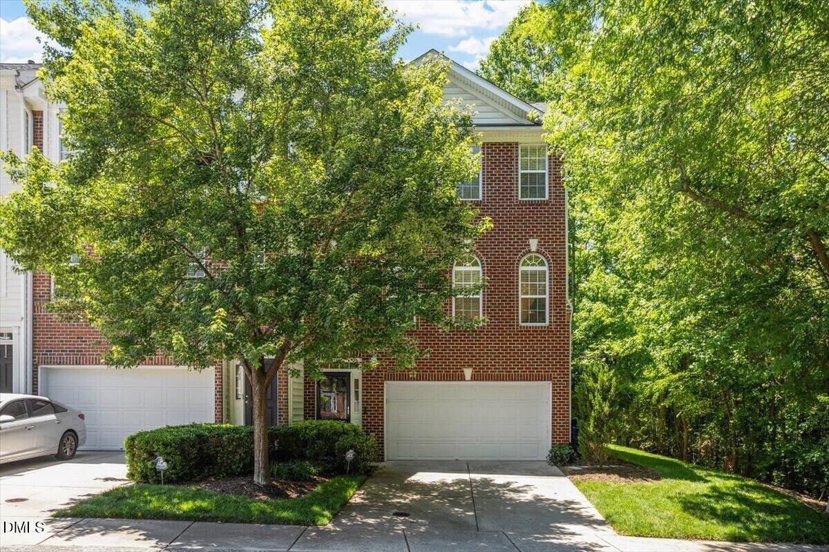 Property Photo: 6955 Middleboro Drive NC 27612