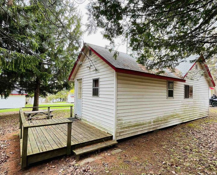 Property Photo: 449 Island View Road 102 ON K0K 2X0
