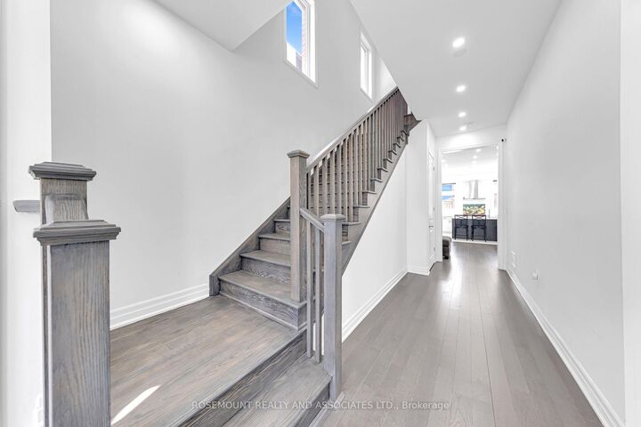 Property Photo: 1423 Swallowtail Lane ON L1X 0N8