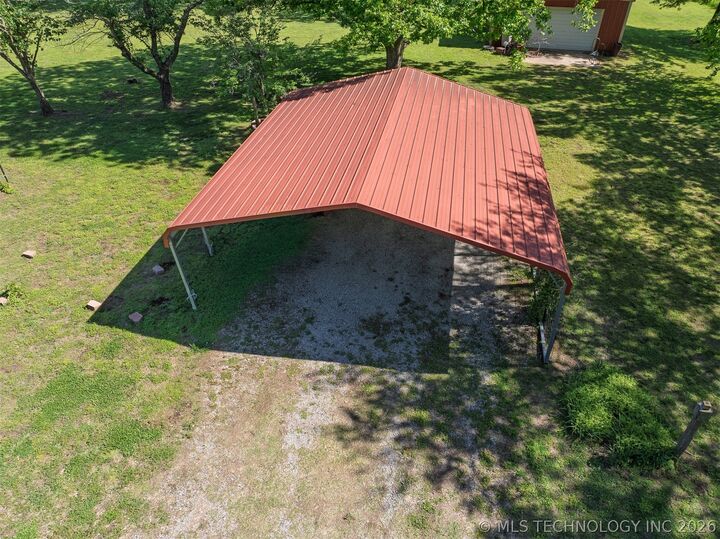 Property Photo:  398621 W 900 Road  OK 74022 