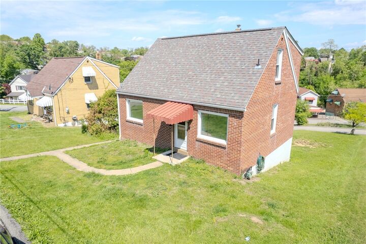 Property Photo:  1832 Texas Avenue  PA 15122 