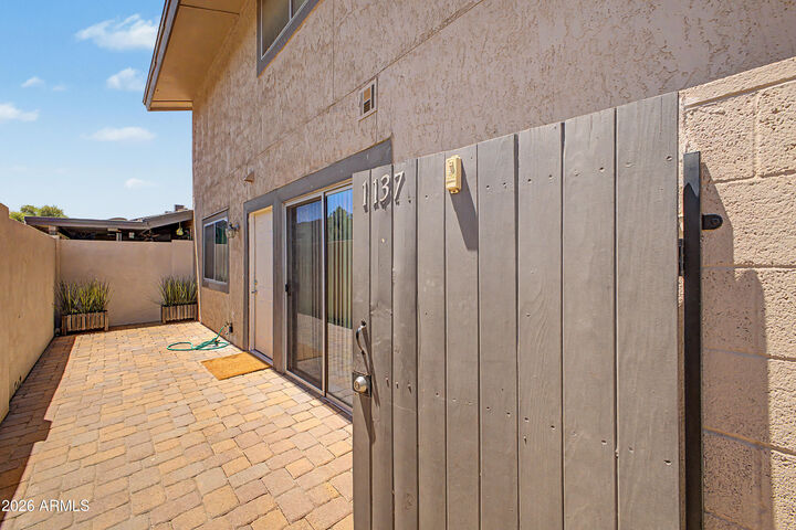 Property Photo:  1137 N 84th Place  AZ 85257 